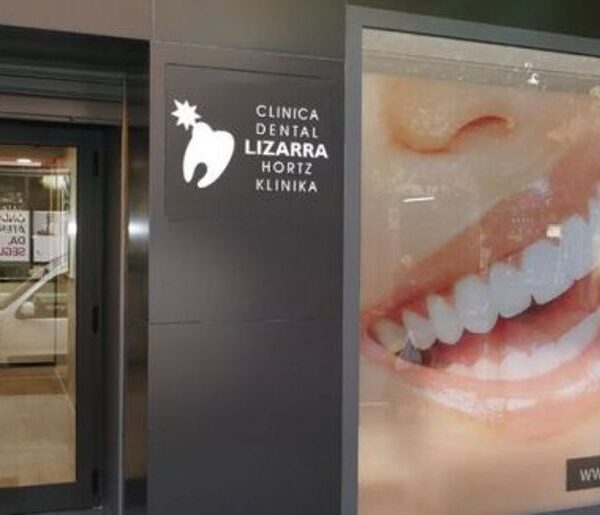 Clínica Dental Lizarra