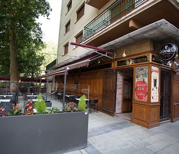 Cervecería The Faculty Old Sports